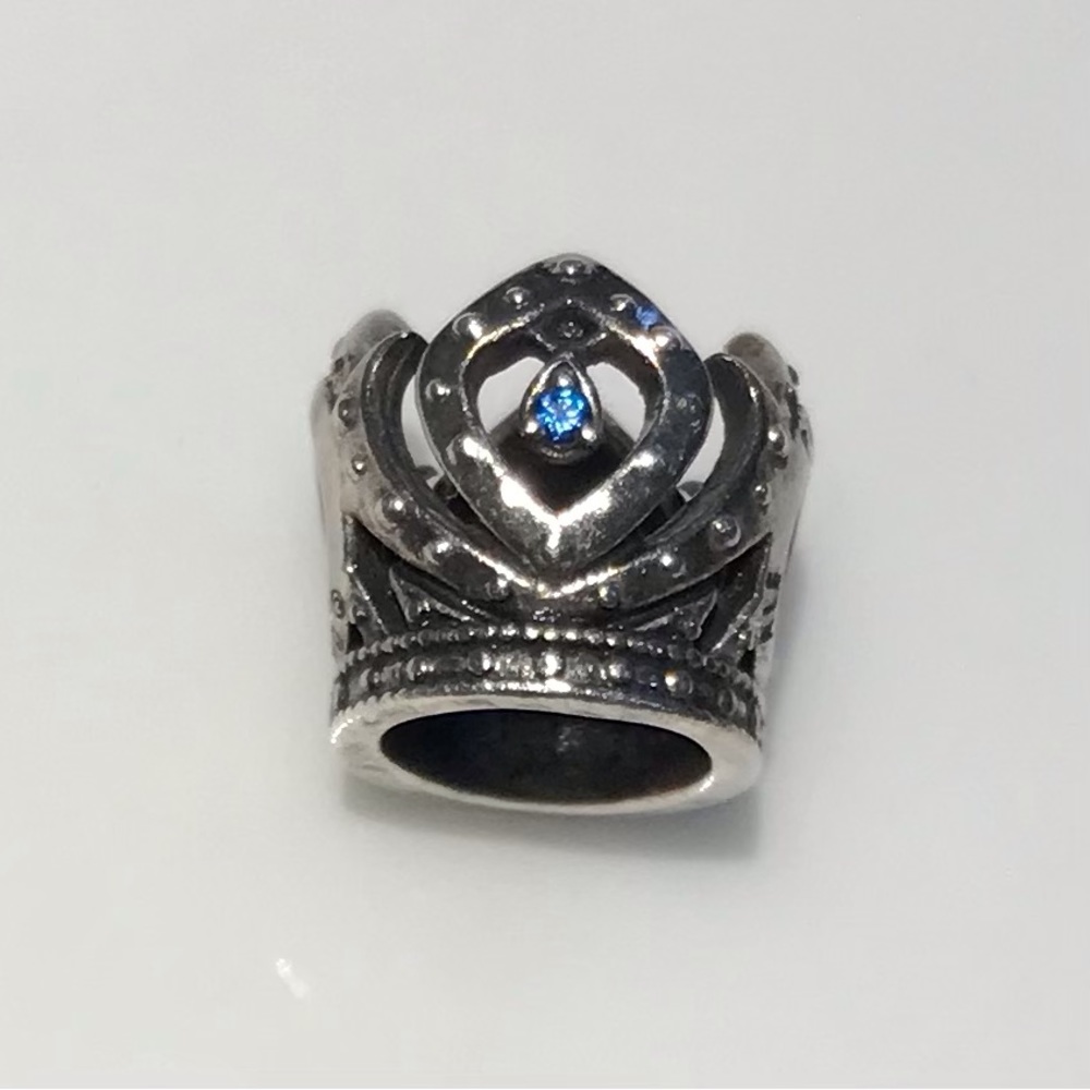 Pandora Disney Elsa’s Crown Charm